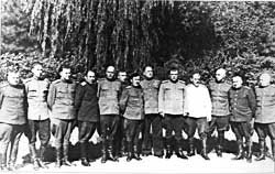 Командармы и Военный совет Забайкальского фронта. Малиновский Р.Я. - пятый справа. Чанчунь, осень 1945 г.