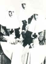 Императрица Александра Федоровна с дочерьми